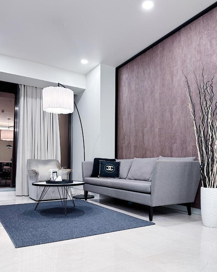 Chanel With View At Tropicana The Apartment